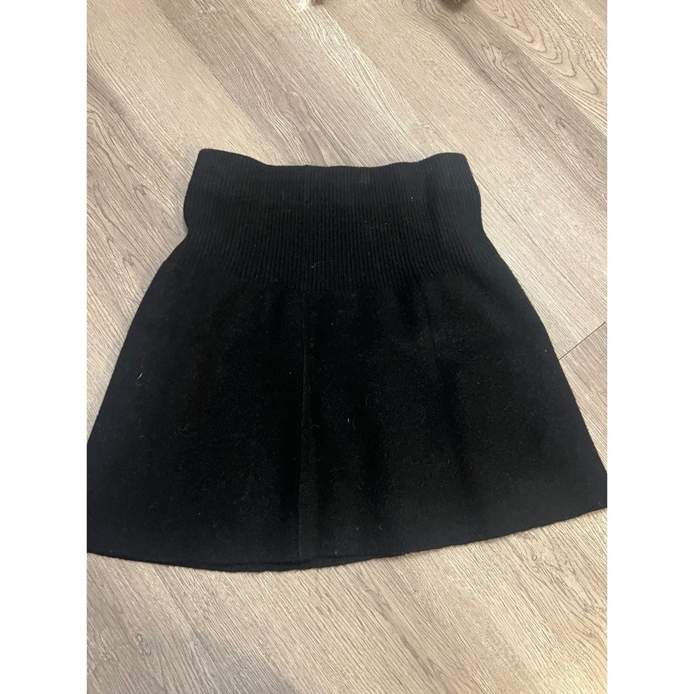 Zara Black High Waisted Knit Mini Skirt Ribbed Waist Size Small